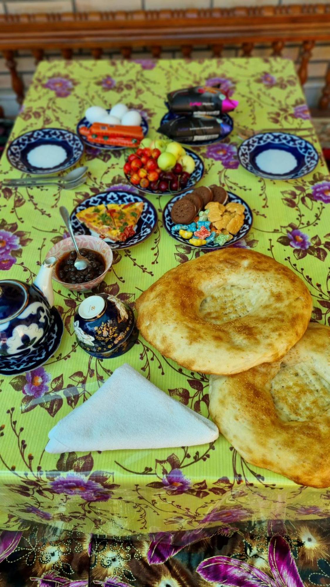 Guest House Muborak 사마르칸트 외부 사진